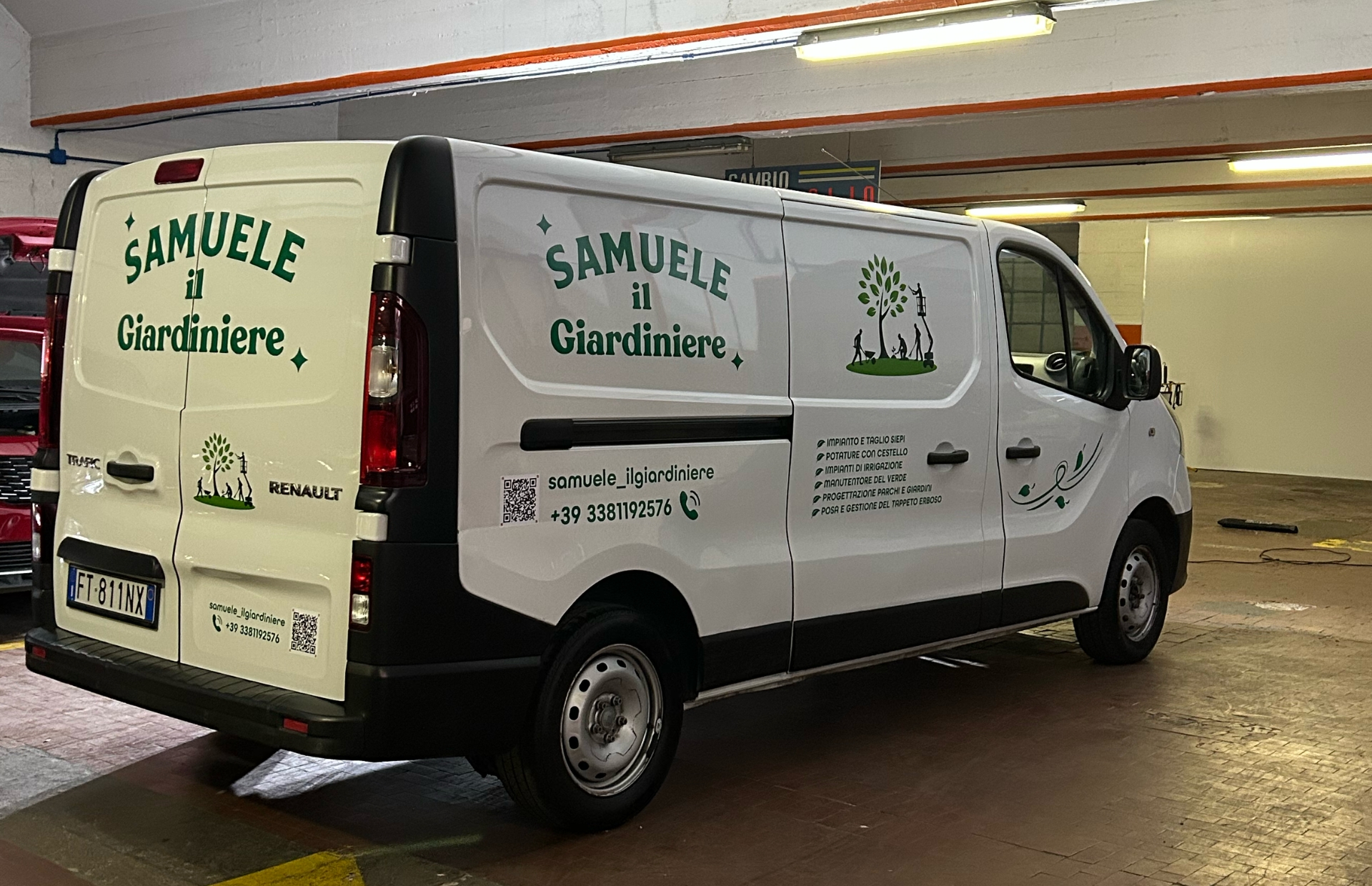 Samuele il giardiniere -  Personalizzazione Furgone di lavoro